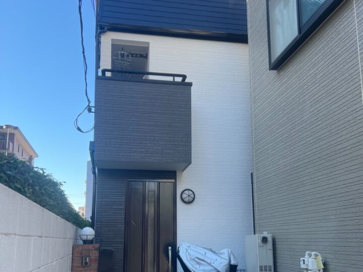 東京都板橋区　O邸　外壁・屋根・付帯部塗装/サイディング張り替え工事（一部）